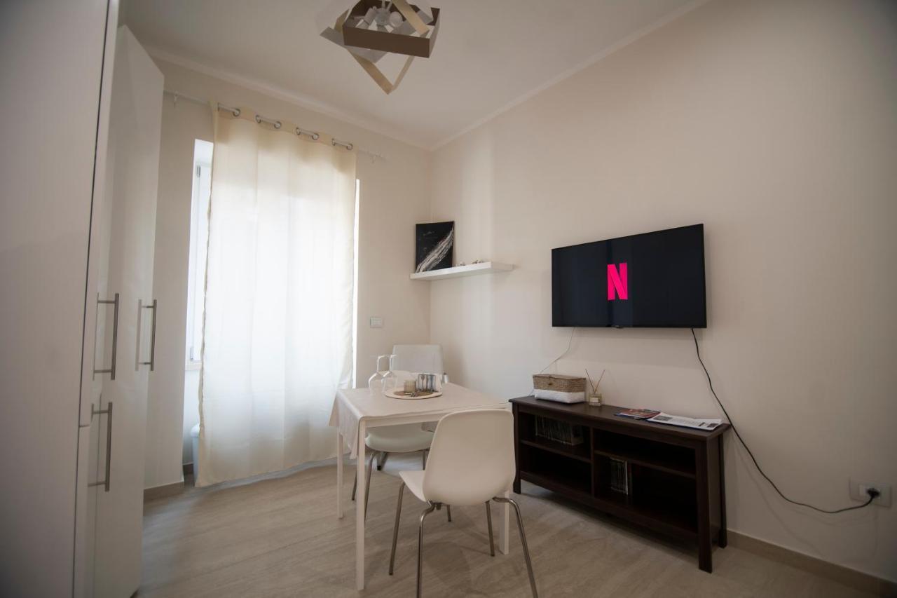 Appartamento Private For Couple Into Centre Near Amalfi Coast & Salerno's Attactions *